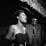 Billie_Holiday,_Downbeat,_New_York,_N.Y.,_ca._Feb._1947_(William_P._Gottlieb_04251)